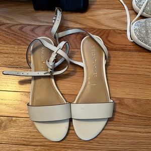 Size 6 white sandals
